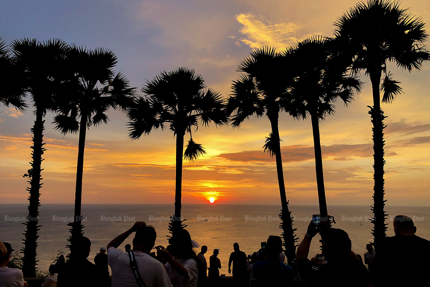 Pariwisata Phuket Dipastikan akan Dibuka 1 Juli 2021